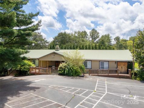 8826 Boylston Highway Mills River NC 28759