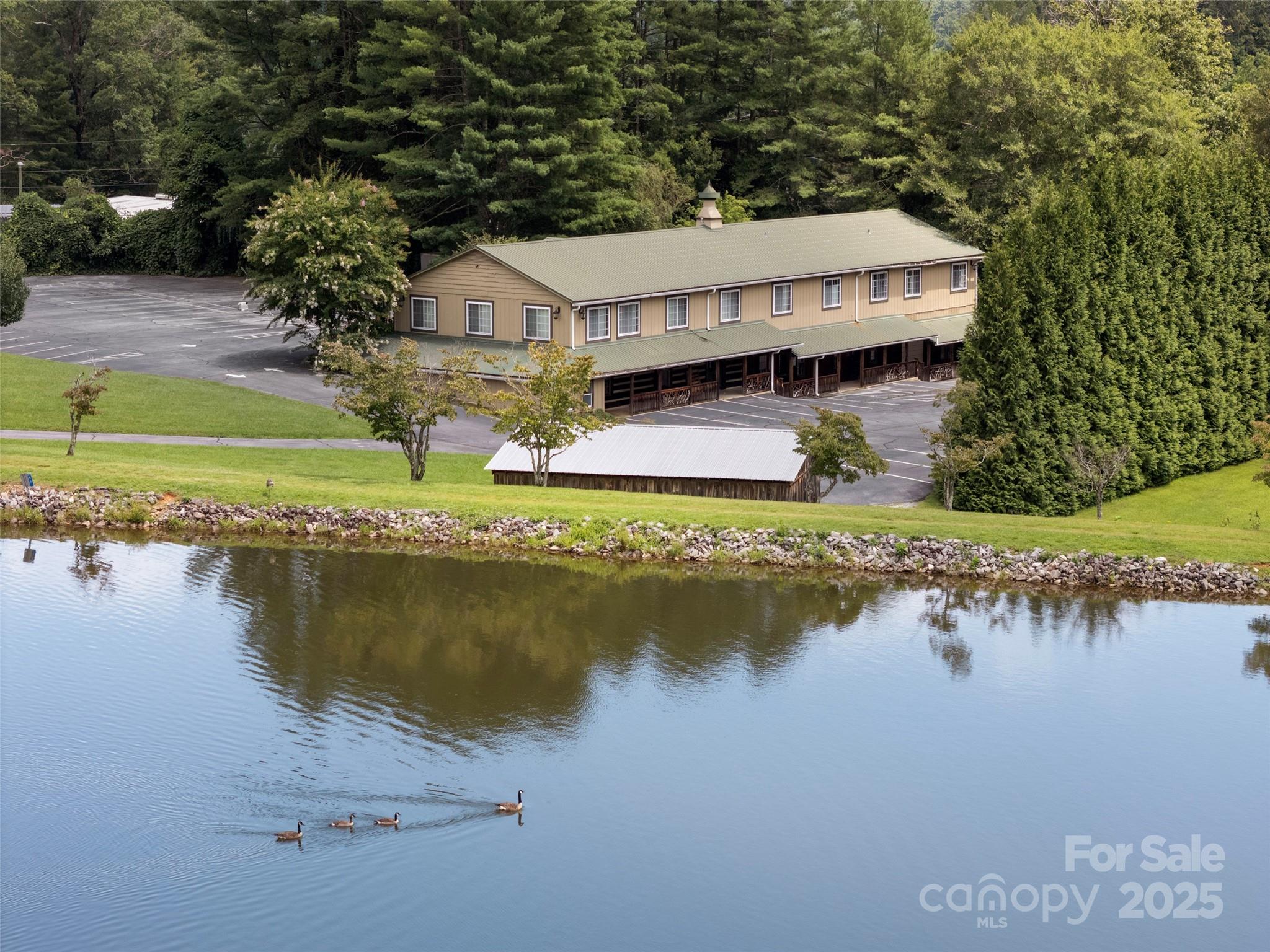 8826 Boylston Highway Mills River NC 28759