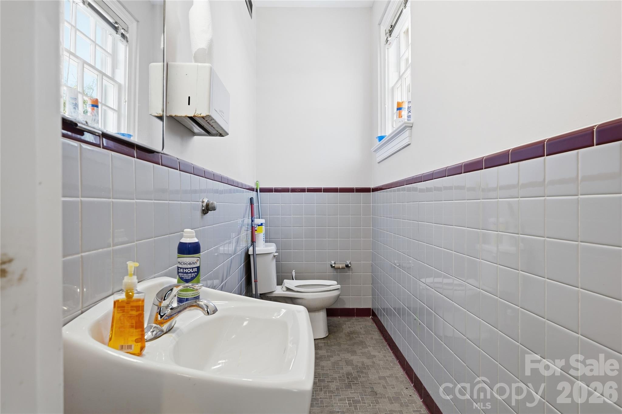 211 Atkinson Street Laurinburg NC 28352