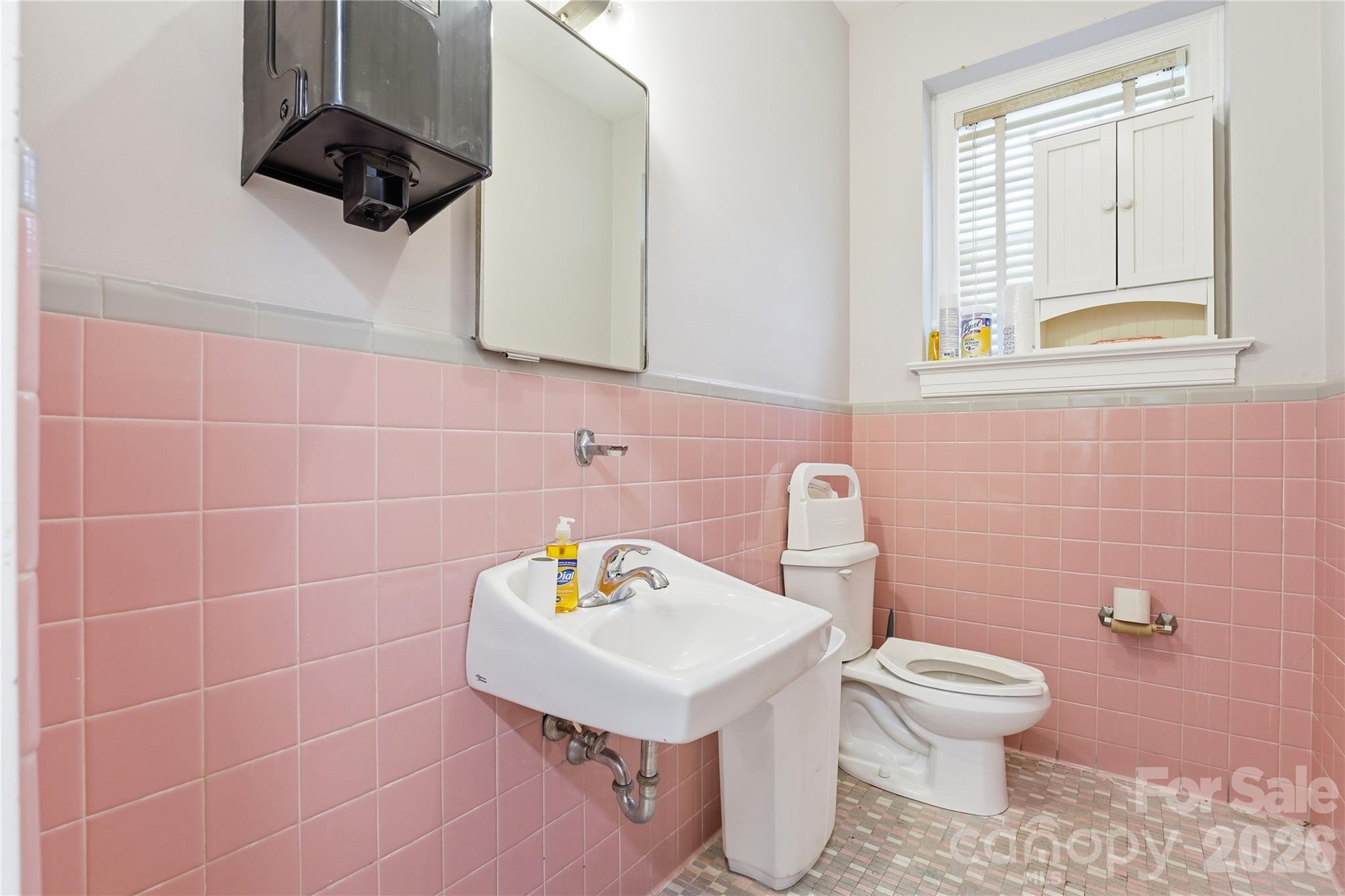 211 Atkinson Street Laurinburg NC 28352