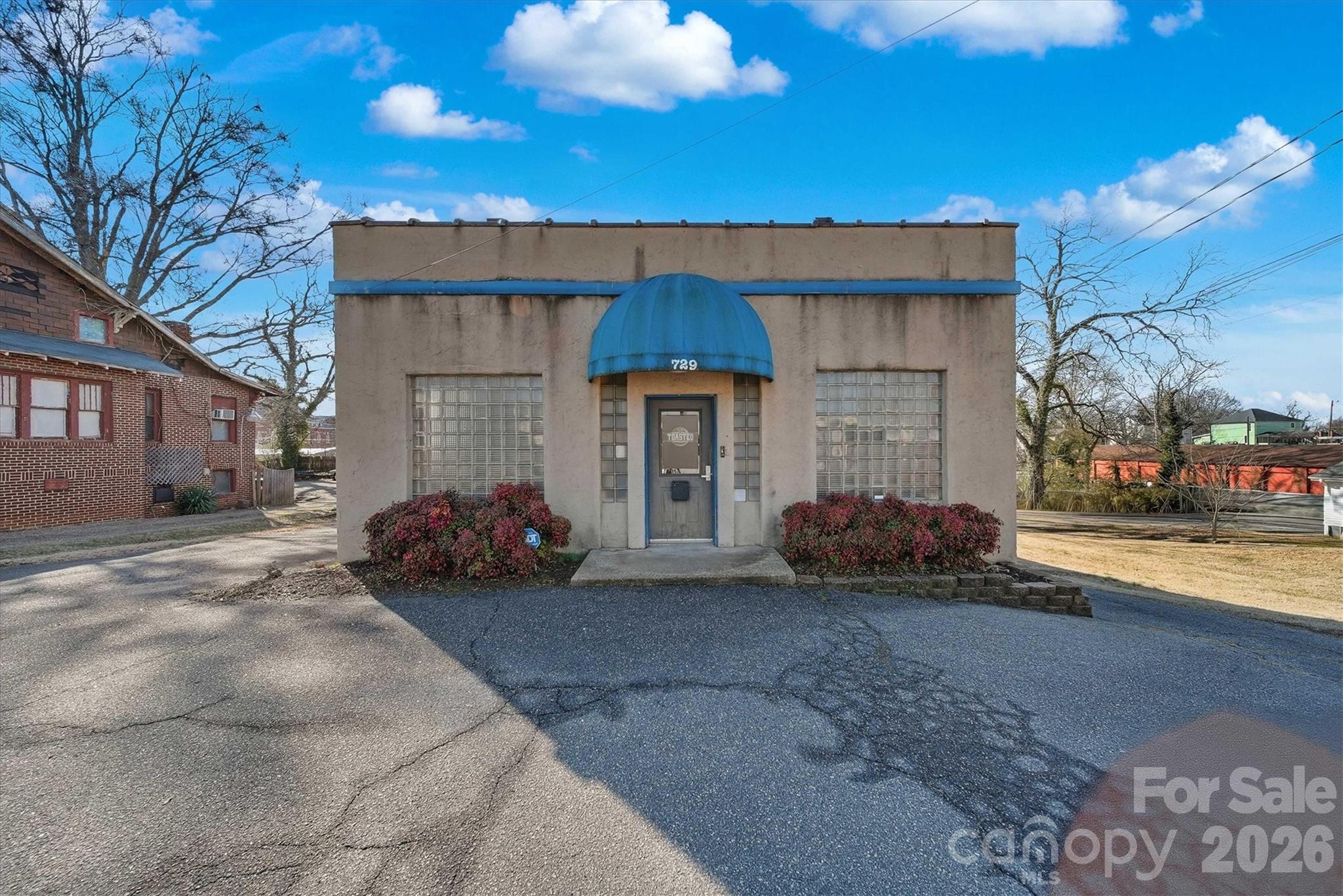 729 1st Avenue SW Hickory NC 28602