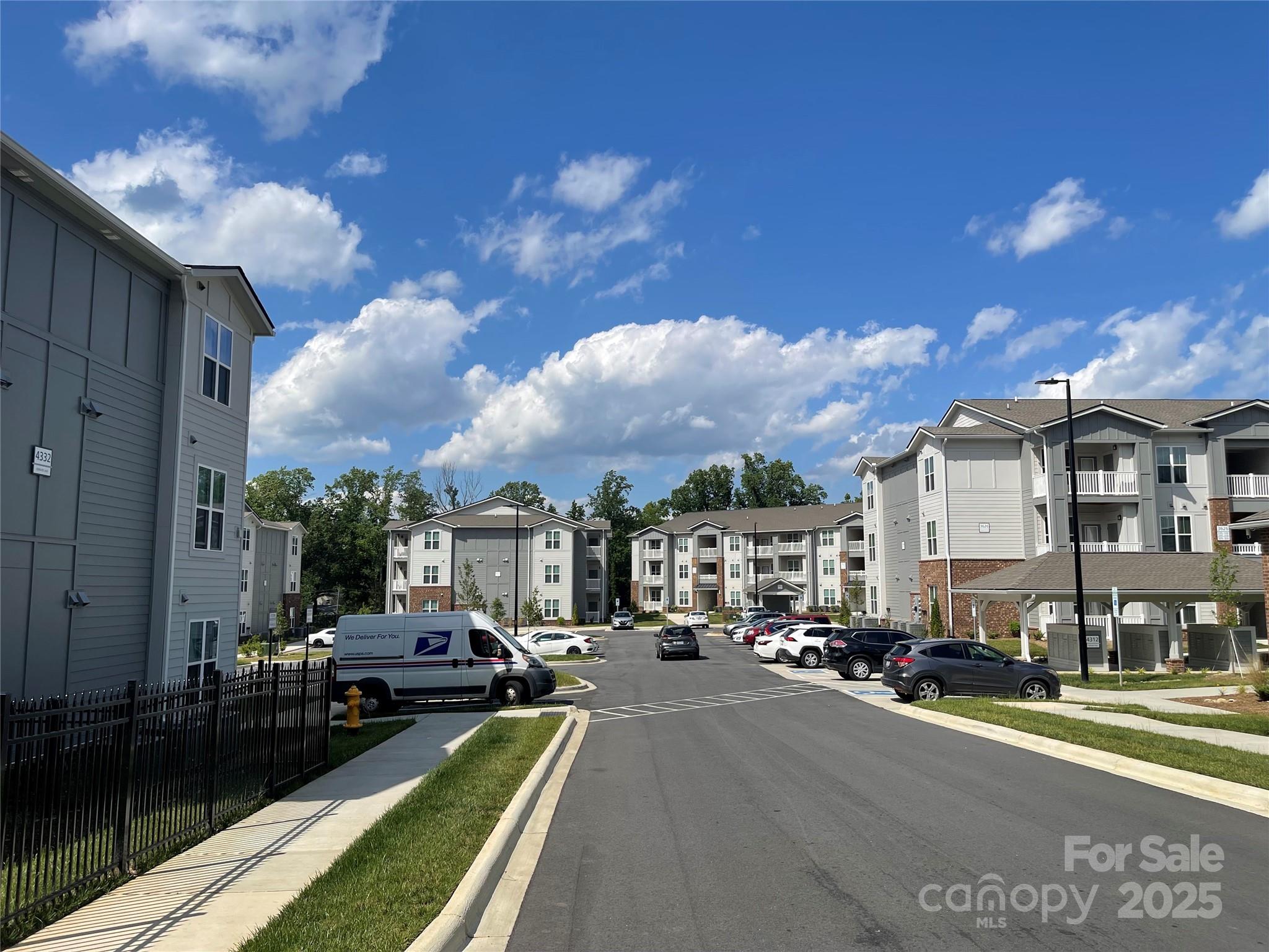 4334 Denver Avenue Charlotte NC 28208