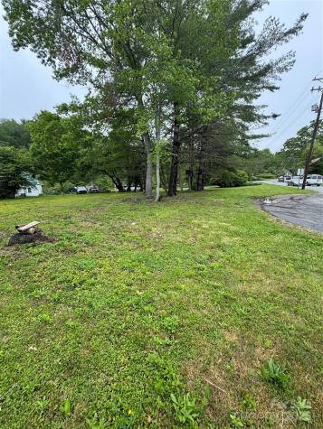417 Cranberry Street Newland NC 28657