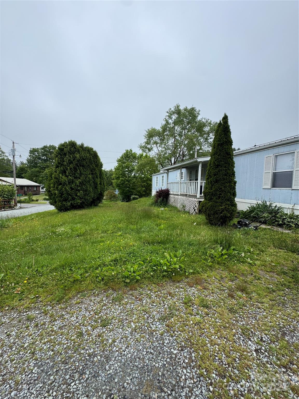 417 Cranberry Street Newland NC 28657