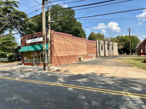 1409 S Fulton Street Salisbury NC 28144