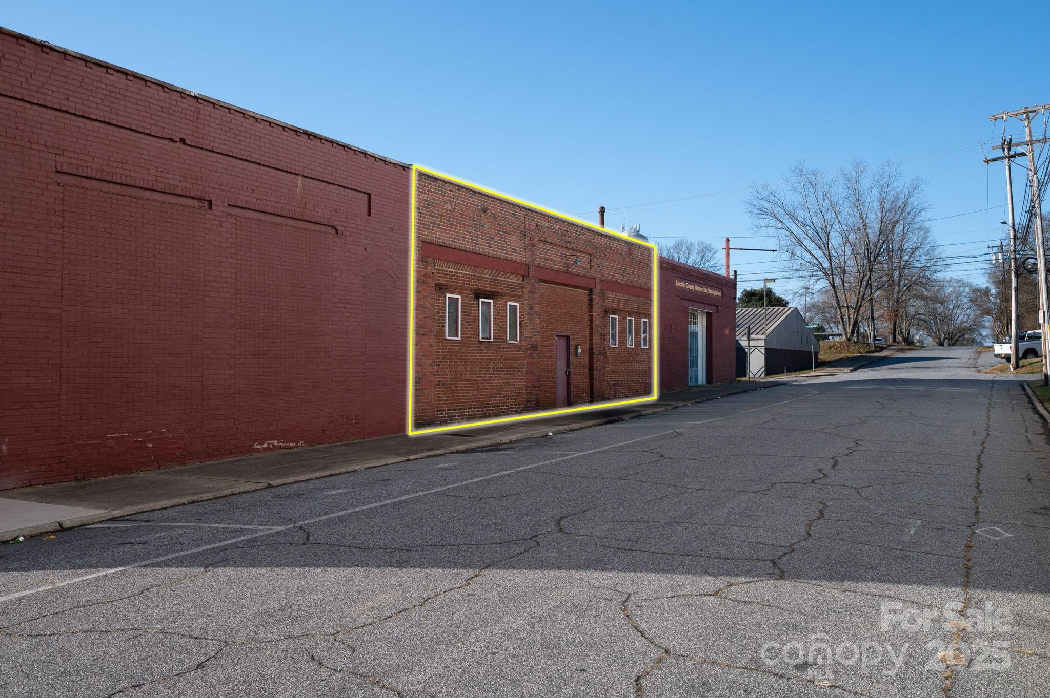 127 W Water Street Lincolnton NC 28092