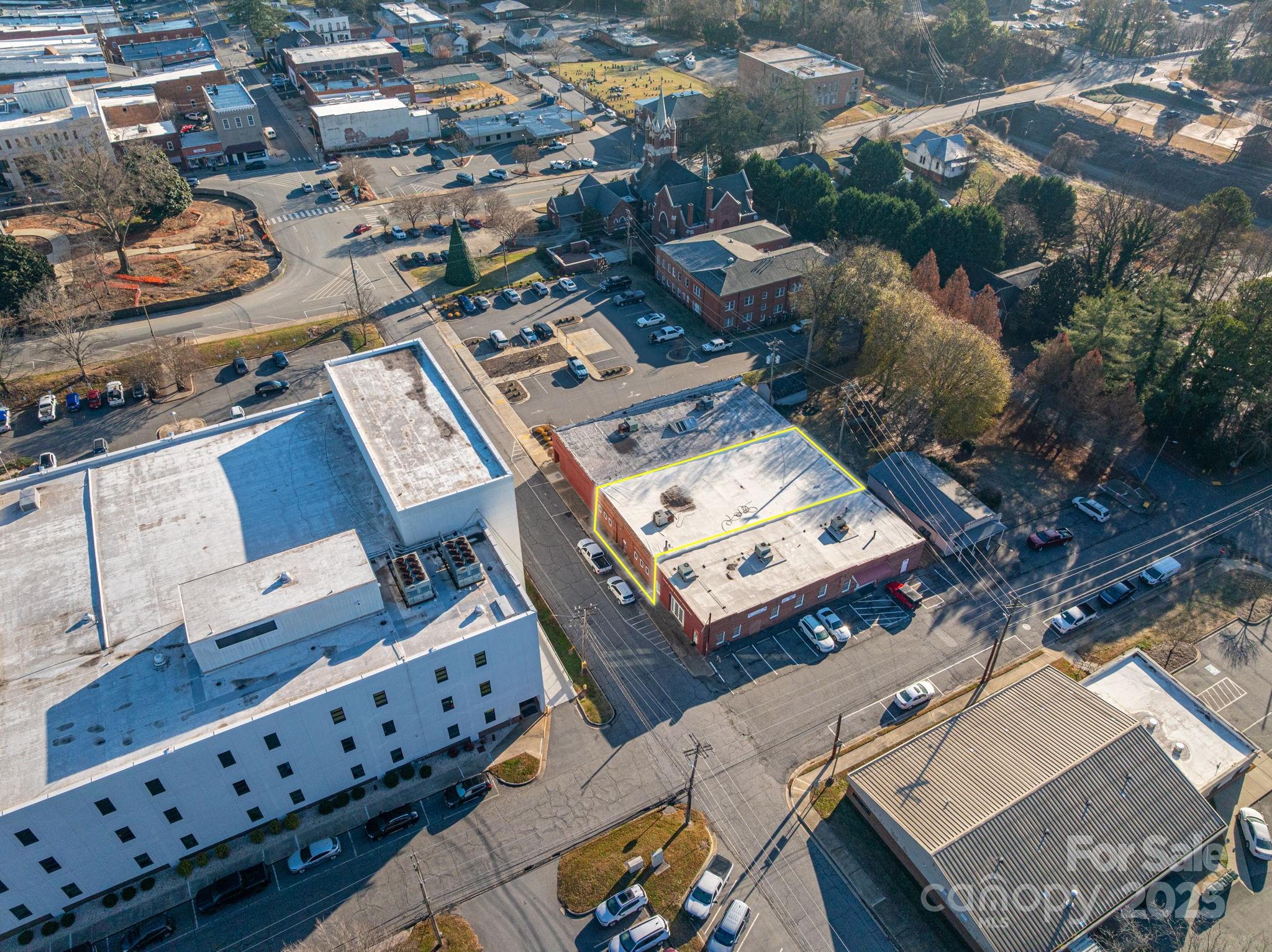 127 W Water Street Lincolnton NC 28092