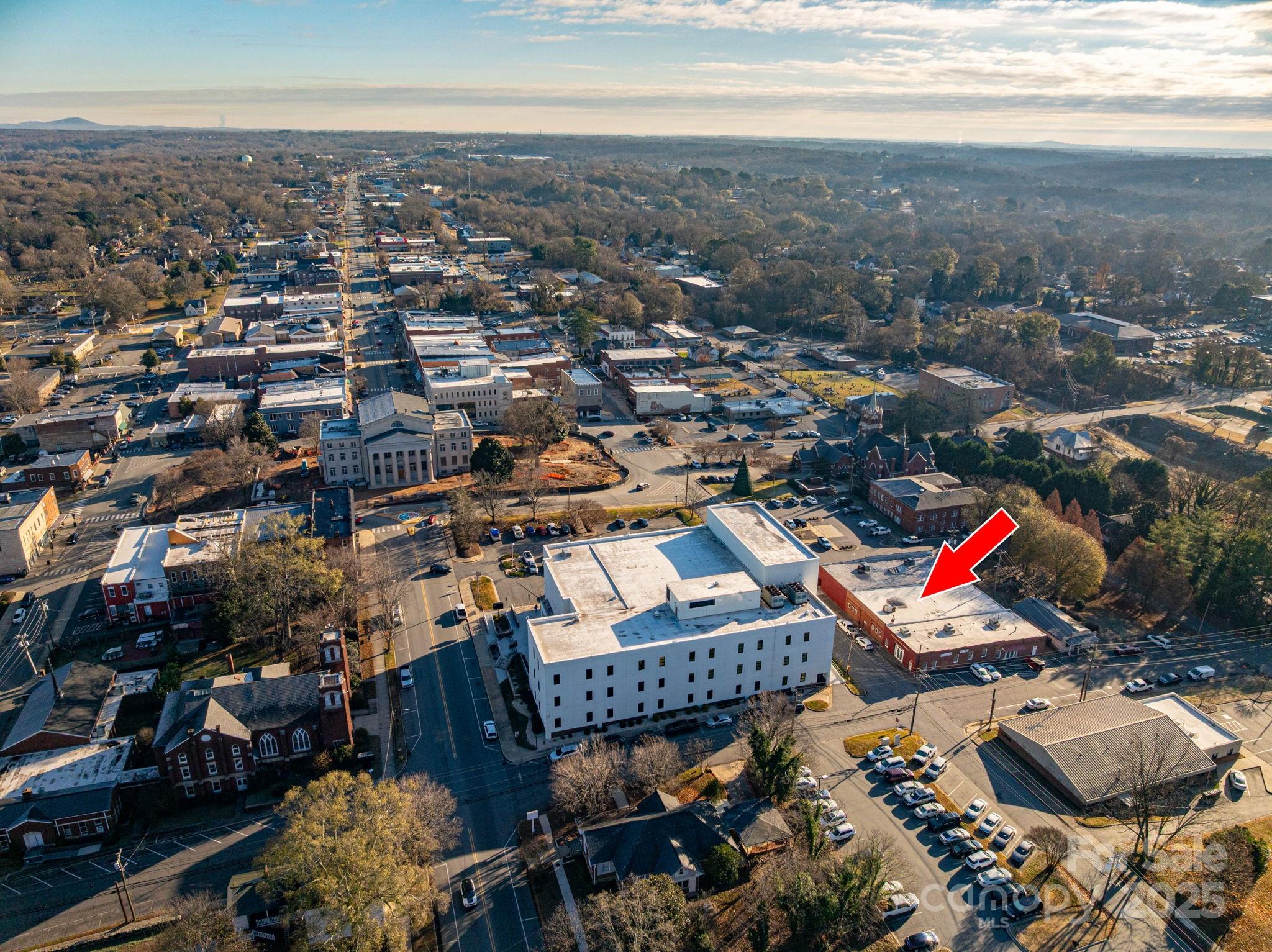 127 W Water Street Lincolnton NC 28092