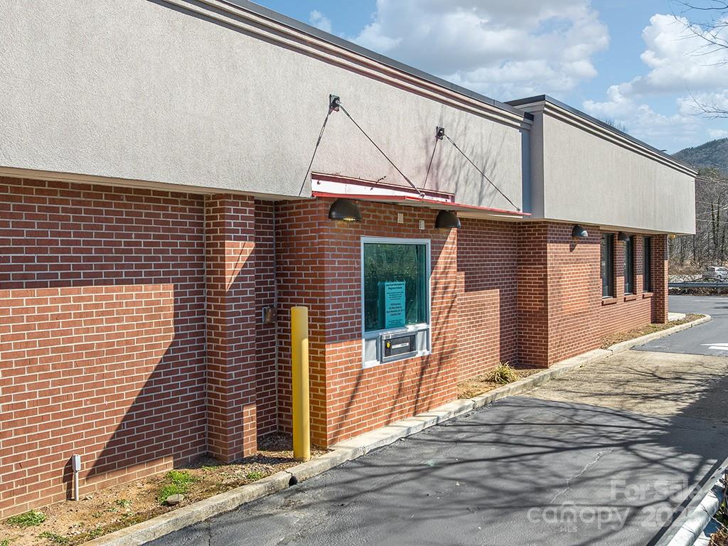 510 Nc 9 Highway Black Mountain NC 28711