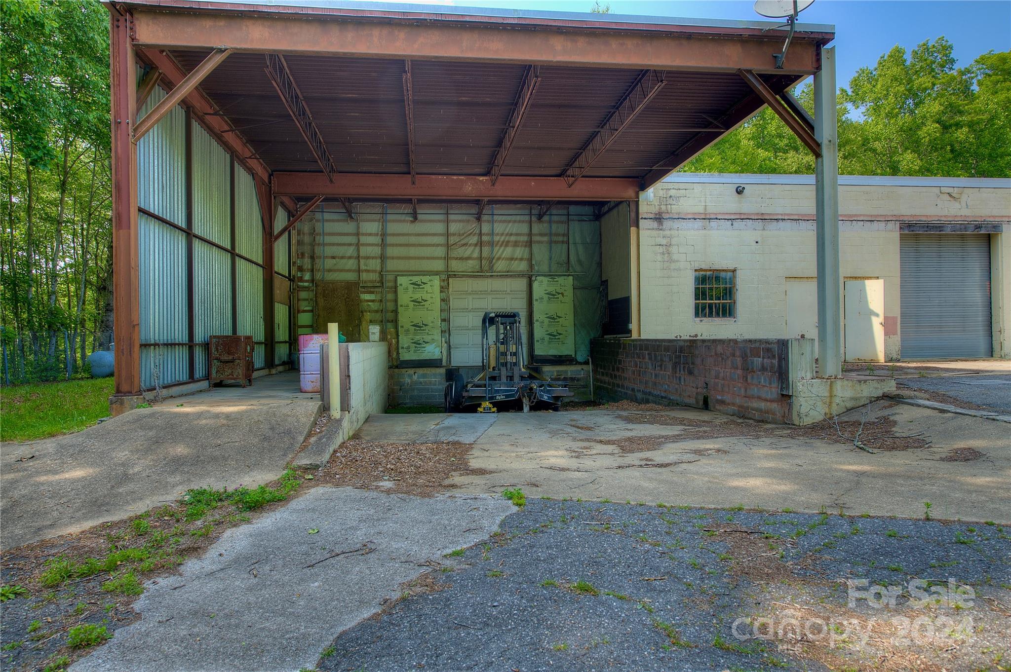 350 Henredon Road Spruce Pine NC 28777