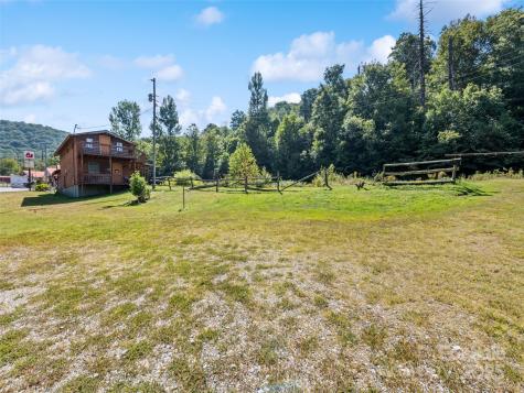 11178 Us 19 Highway N Maggie Valley NC 28751