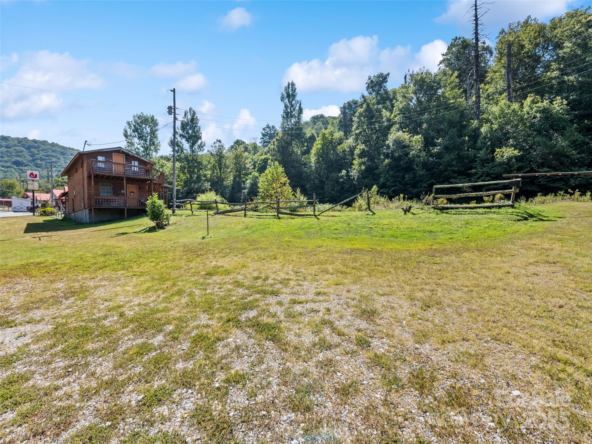 11178 Us 19 Highway N Maggie Valley NC 28751