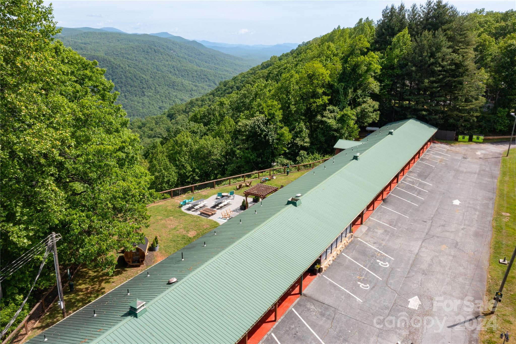 1793 Holbert Cove Road Saluda NC 28773