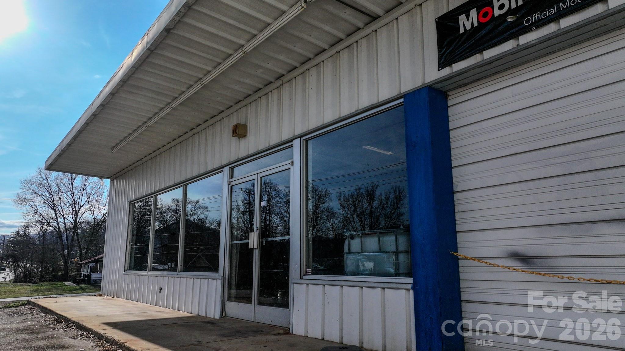 471 & 457 E Main Street Old Fort NC 28762