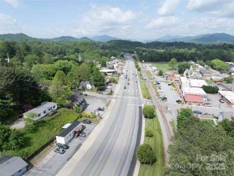 8305 Carolina Boulevard Clyde NC 28721