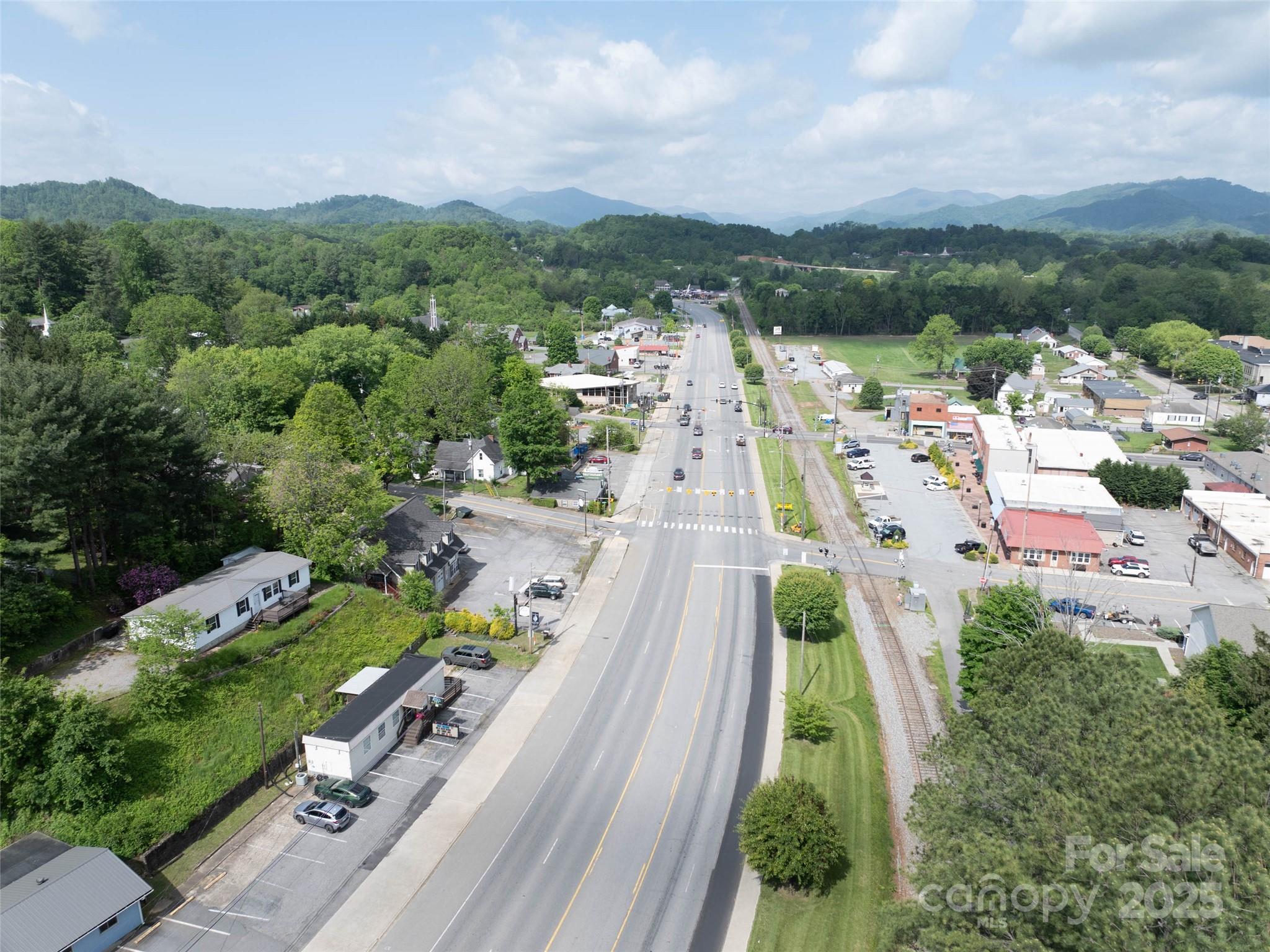 8305 Carolina Boulevard Clyde NC 28721