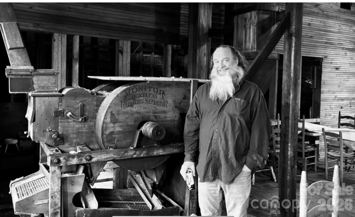 9/1 Old Mill Lane Weaverville NC 28787