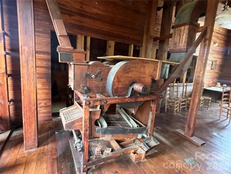 9/1 Old Mill Lane Weaverville NC 28787