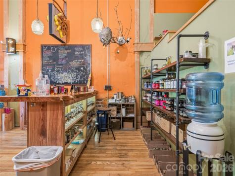 32 Broadway Street Asheville NC 28801