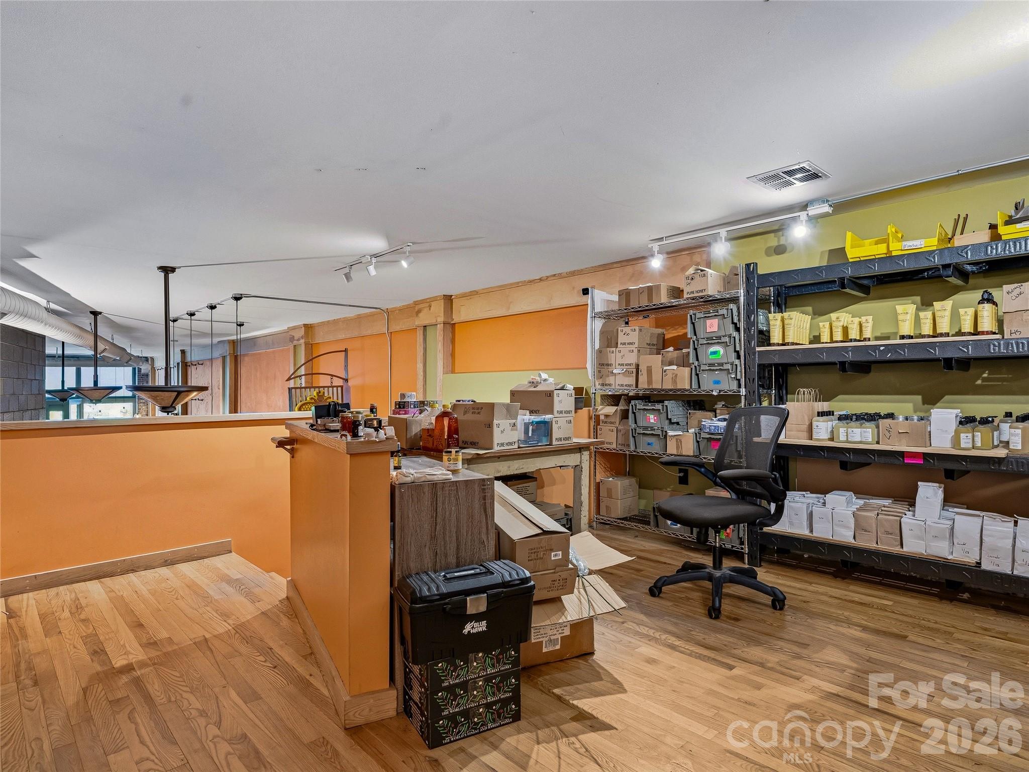 32 Broadway Street Asheville NC 28801