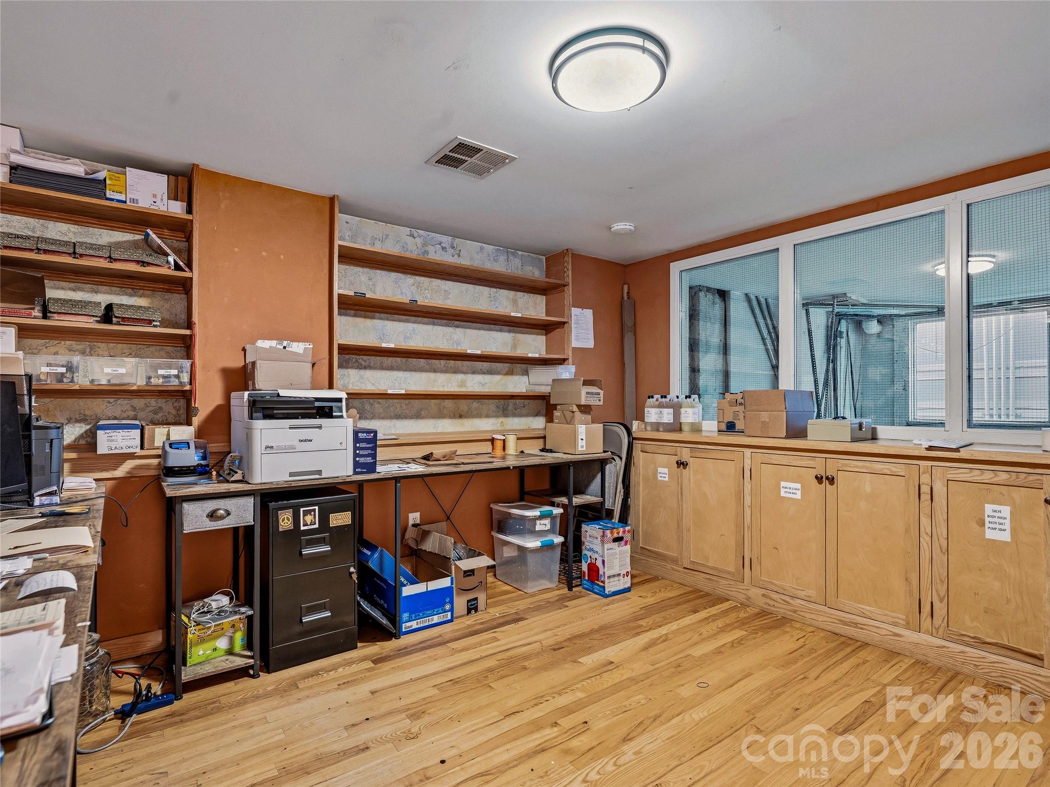 32 Broadway Street Asheville NC 28801