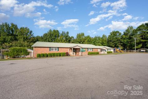 1699 N Rocky River Road Lancaster SC 29720