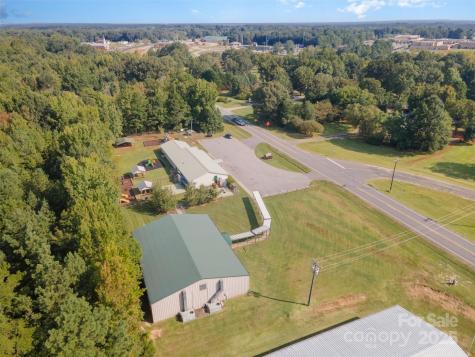 1699 N Rocky River Road Lancaster SC 29720