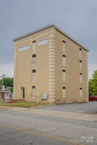 1 N State Street Lexington NC 27292