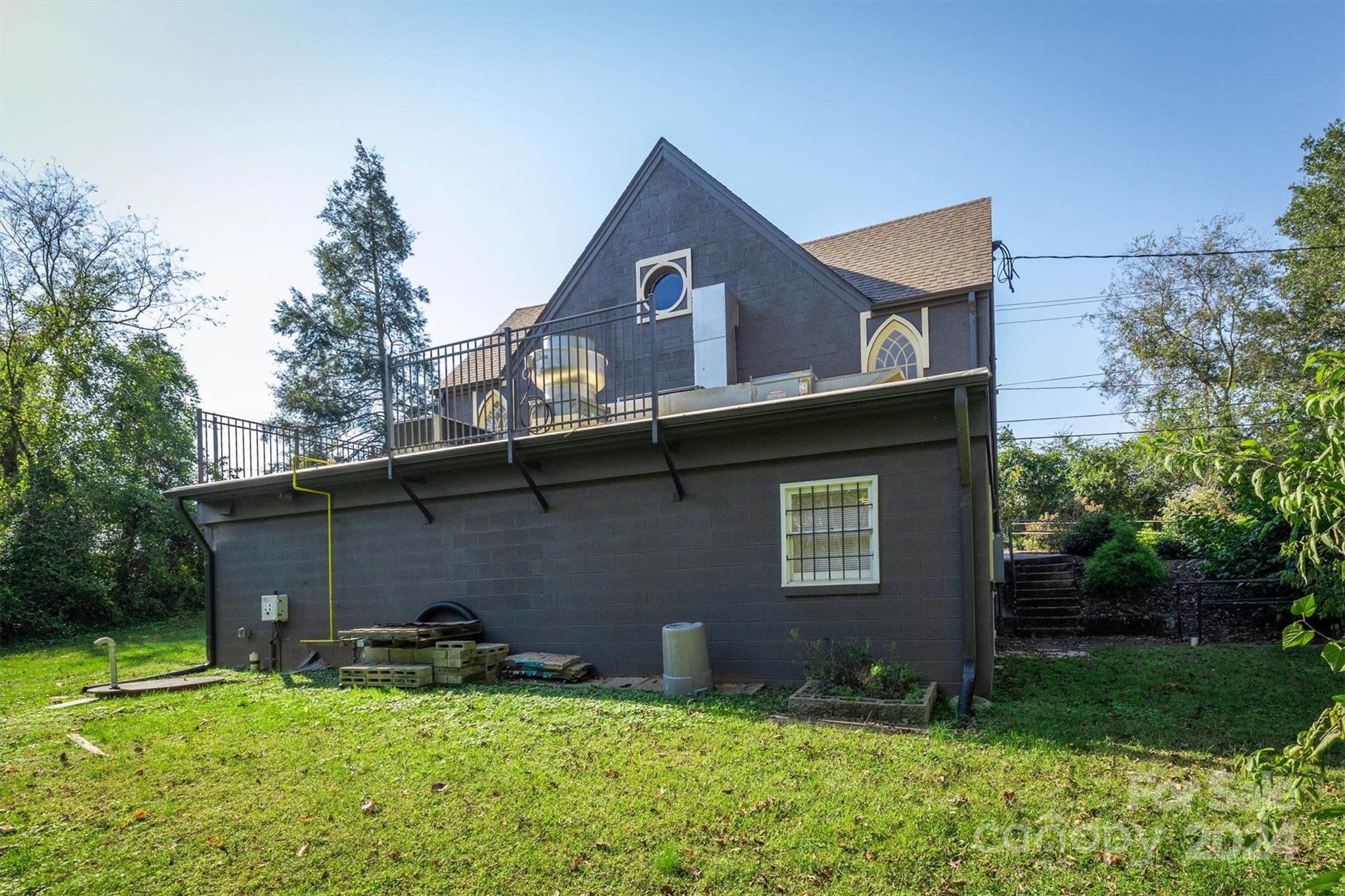 318 Bouchelle Street Morganton NC 28655