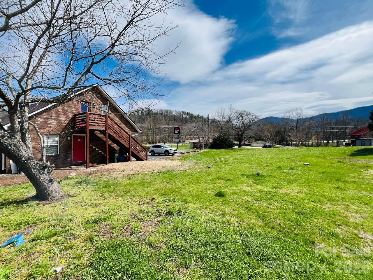 11 Terry Estate Drive Black Mountain NC 28711