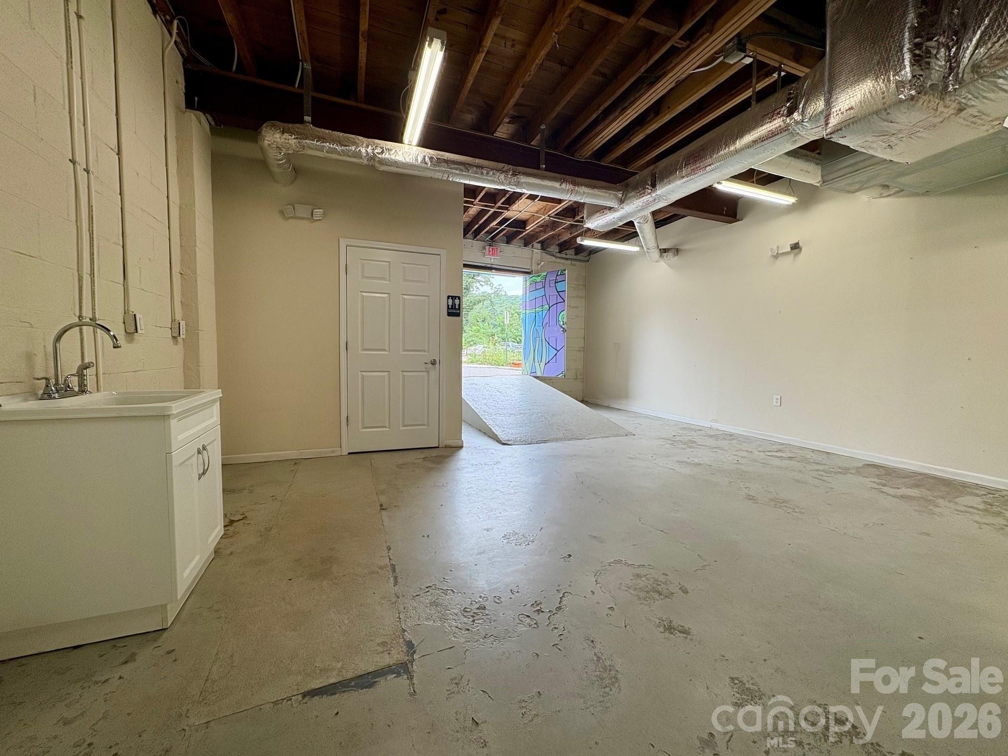 186 Coxe Avenue Asheville NC 28801