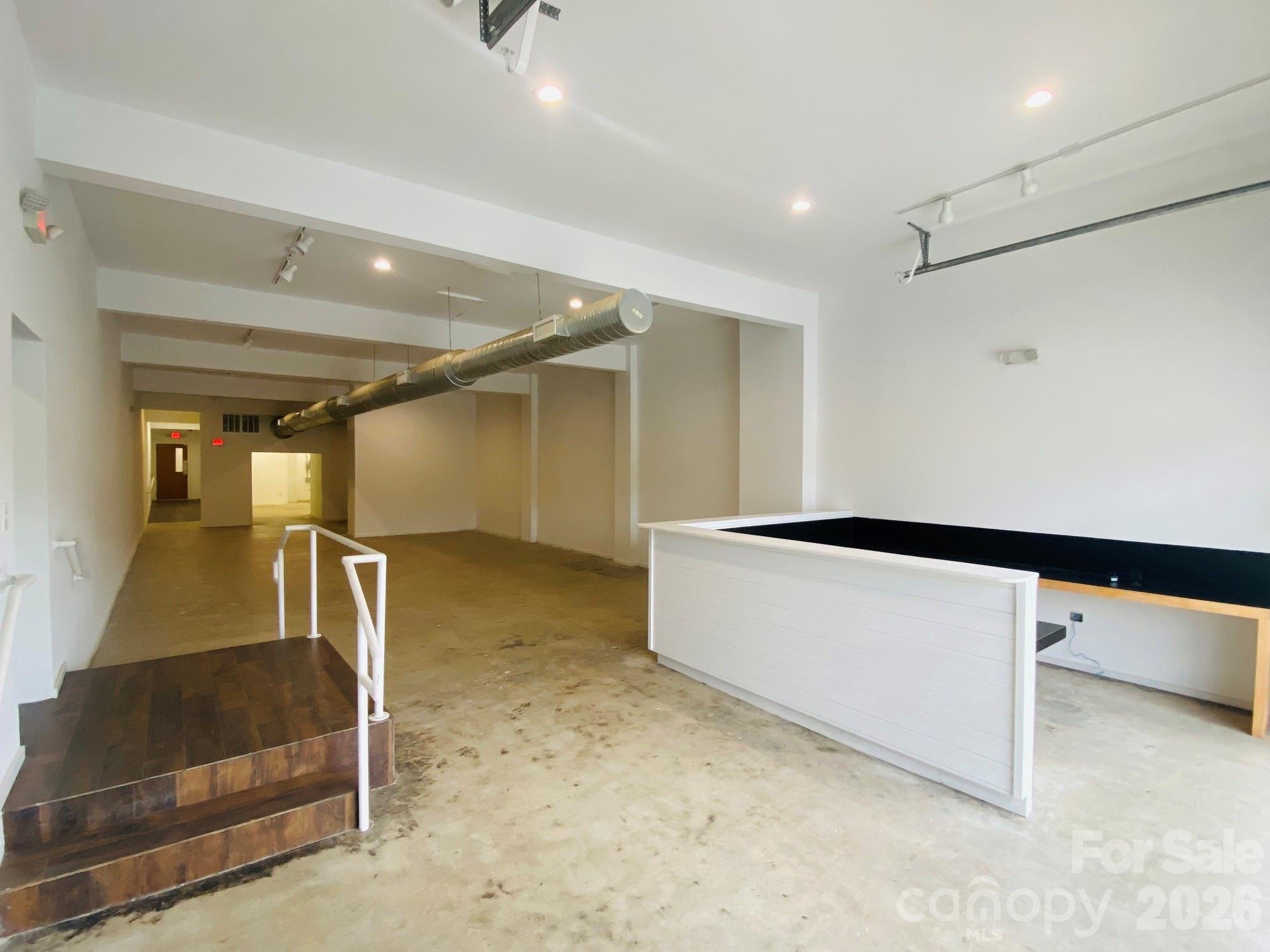 186 Coxe Avenue Asheville NC 28801