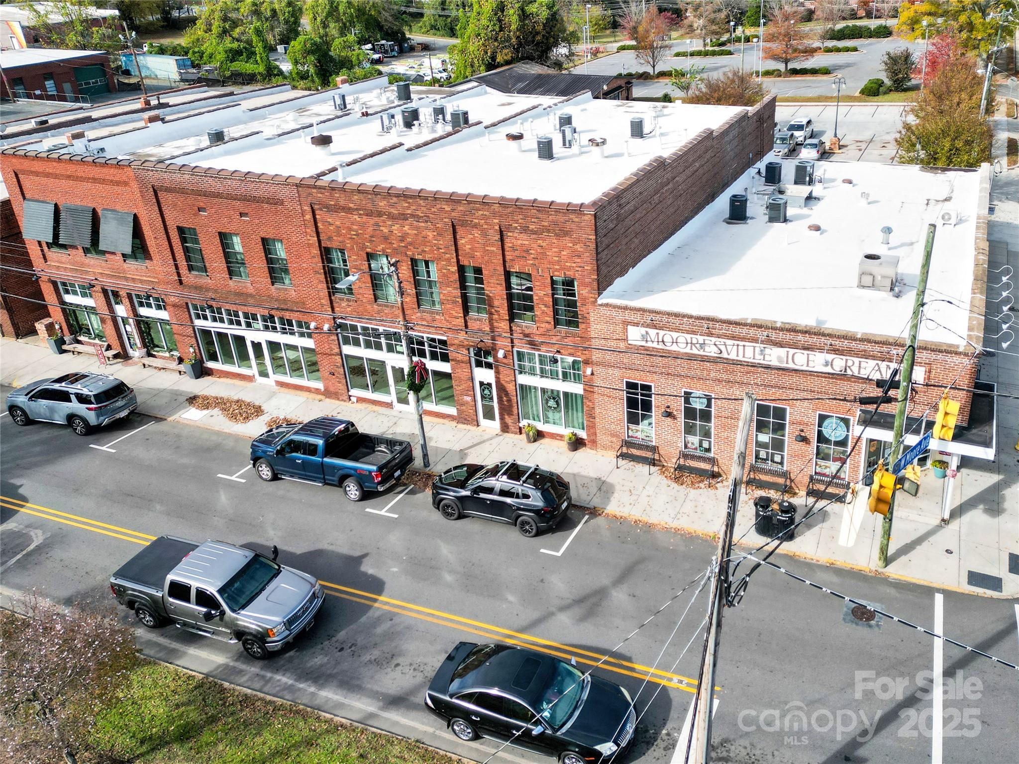 166-186 N Broad Street Mooresville NC 28115