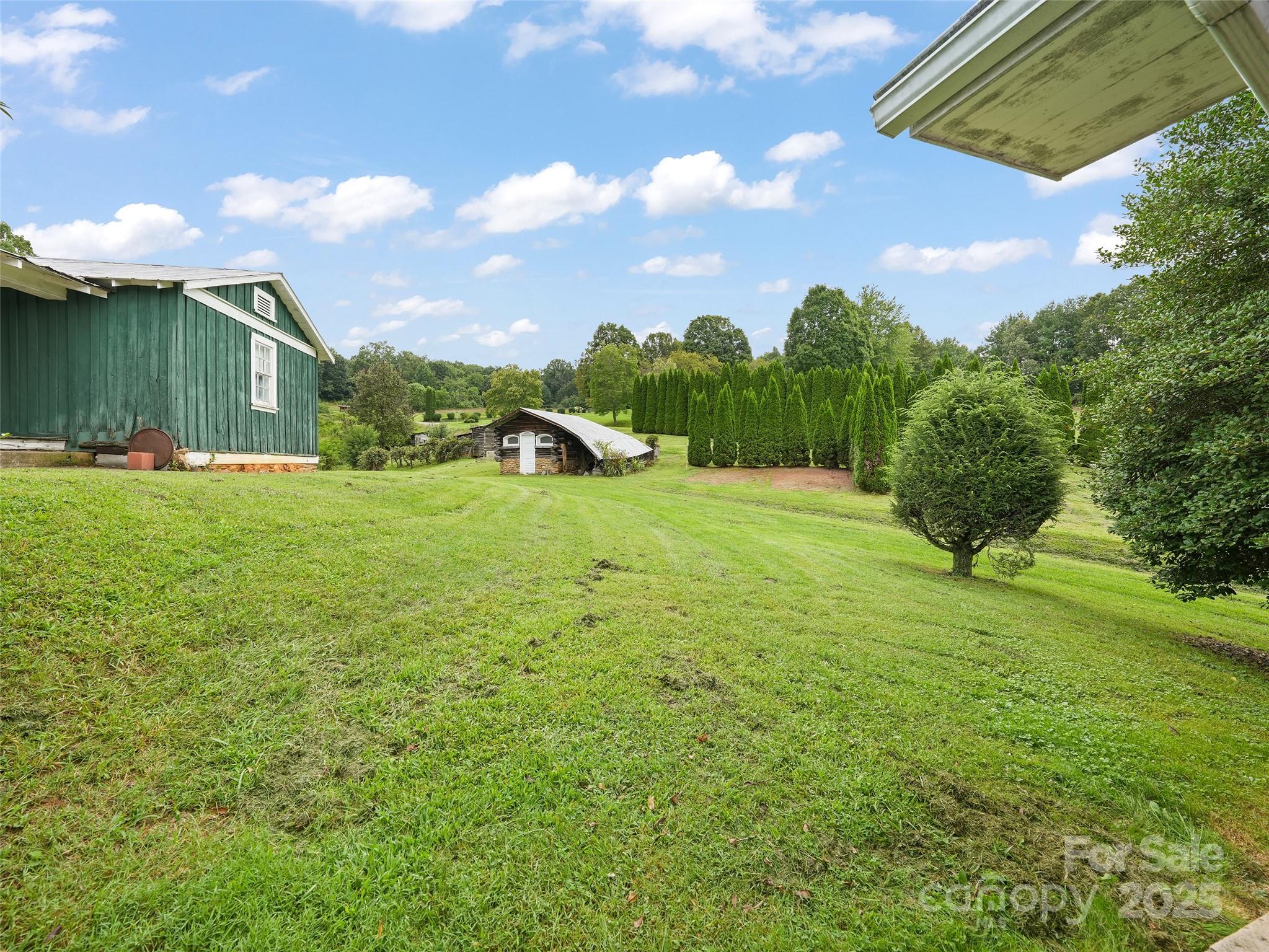 5 Noland Downs Road Waynesville NC 28785