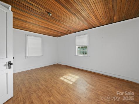 5 Noland Downs Road Waynesville NC 28785
