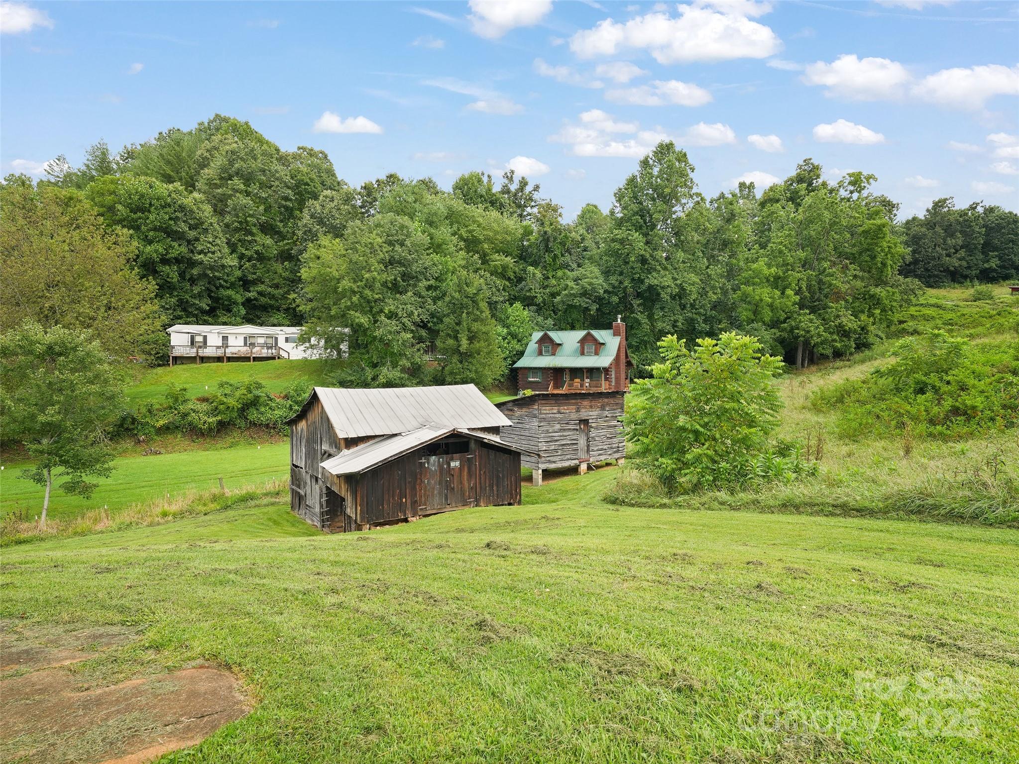 5 Noland Downs Road Waynesville NC 28785