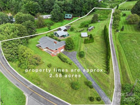 5 Noland Downs Road Waynesville NC 28785