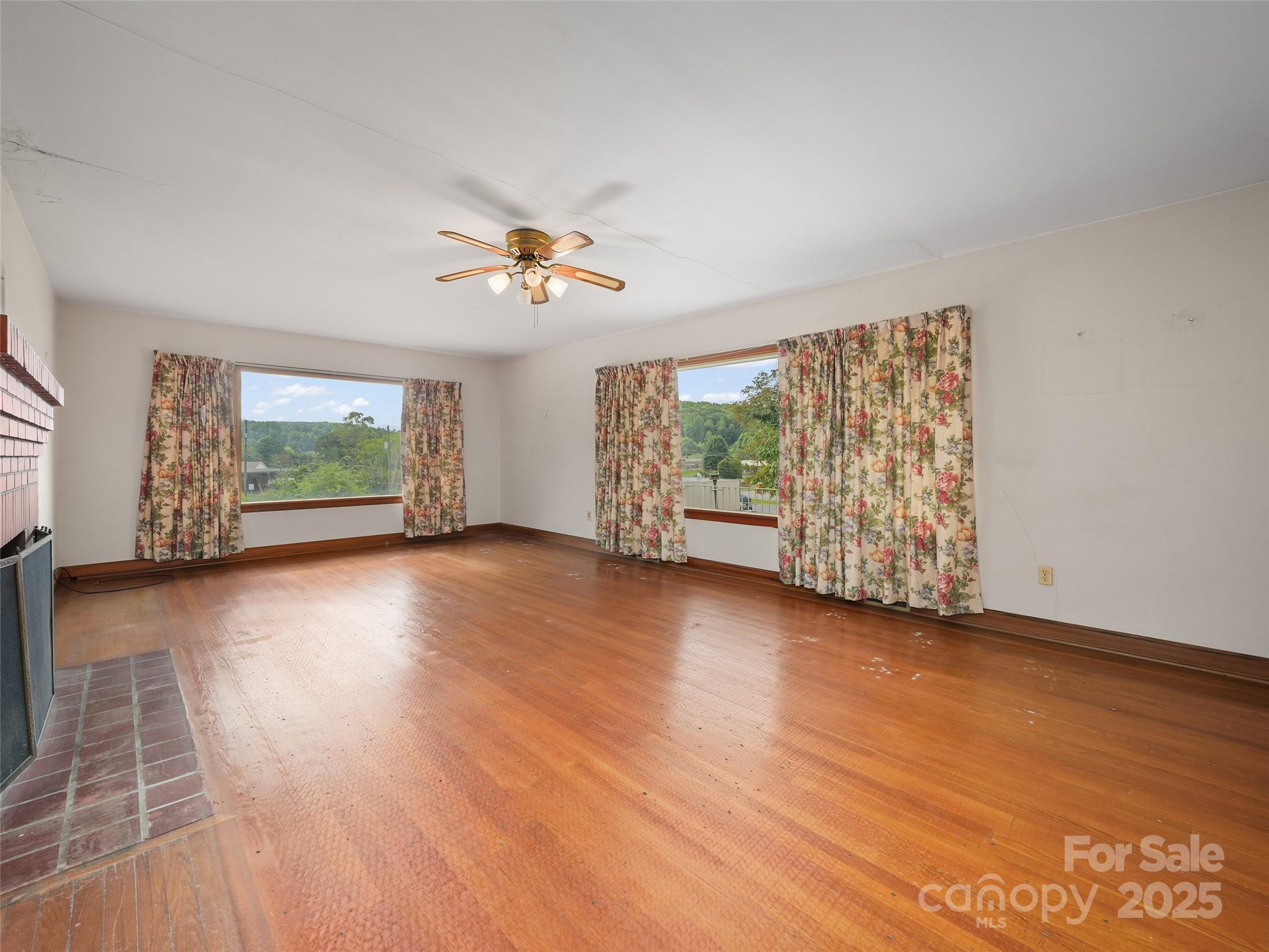 5 Noland Downs Road Waynesville NC 28785