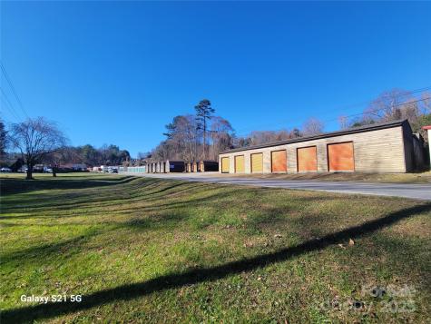 2412 Highway 19 Highway S Bryson City NC 28713