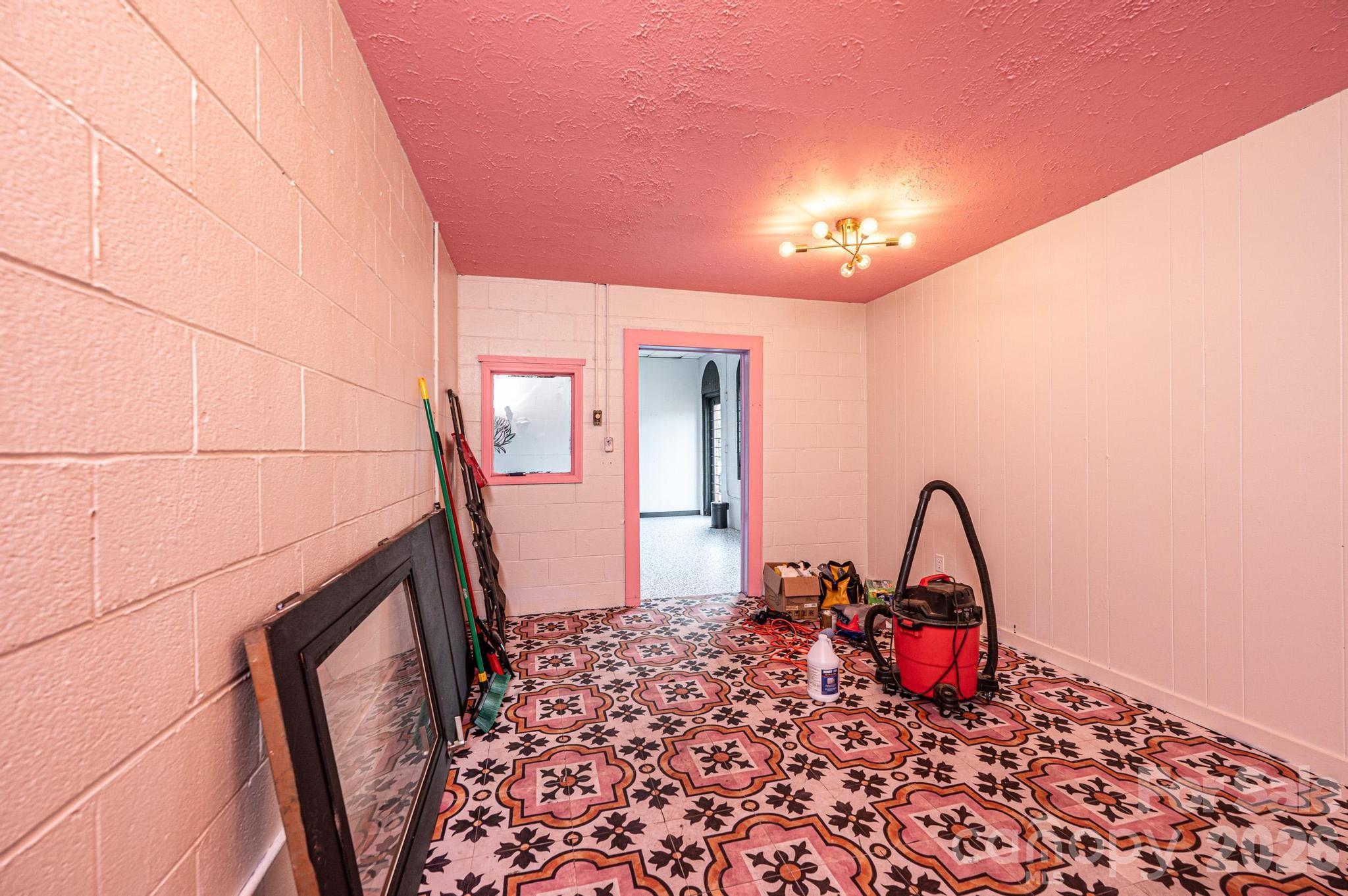 304 Virginia Street SW Lenoir NC 28645