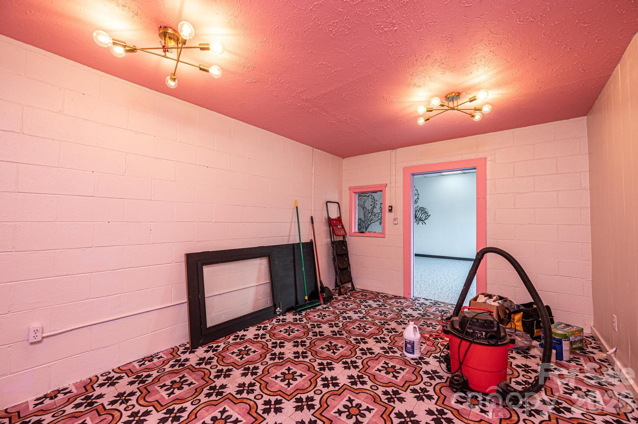 304 Virginia Street SW Lenoir NC 28645