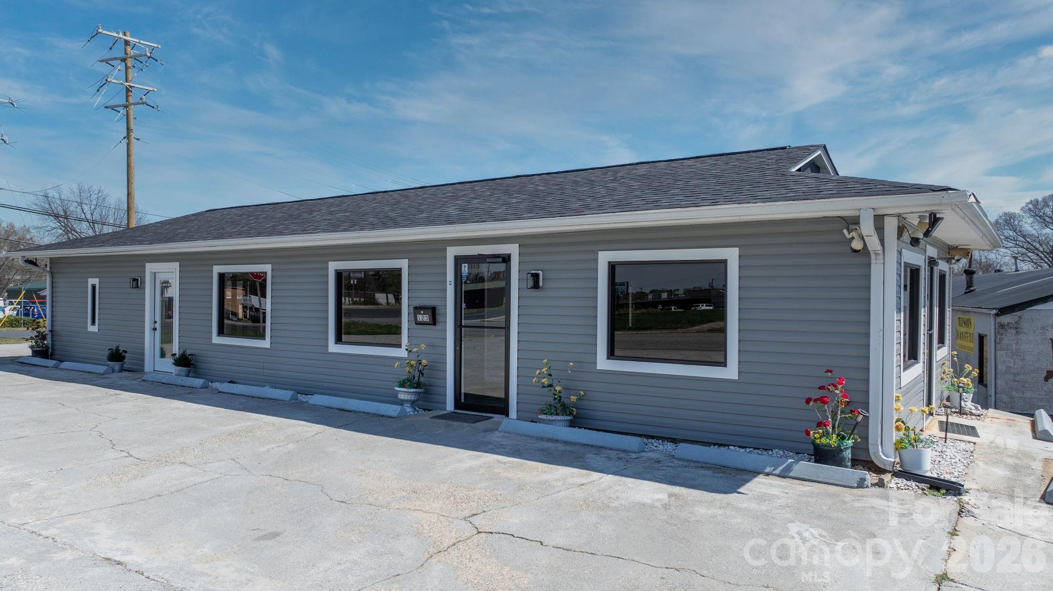 121 13th Street SW Hickory NC 28602