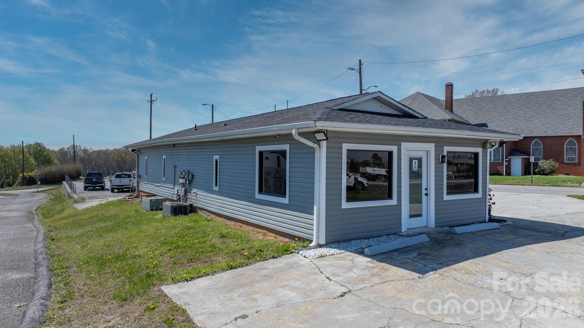 121 13th Street SW Hickory NC 28602