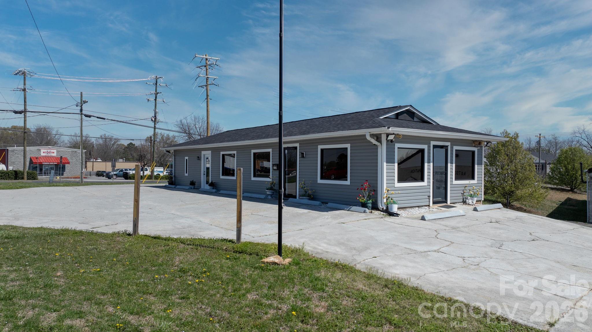121 13th Street SW Hickory NC 28602