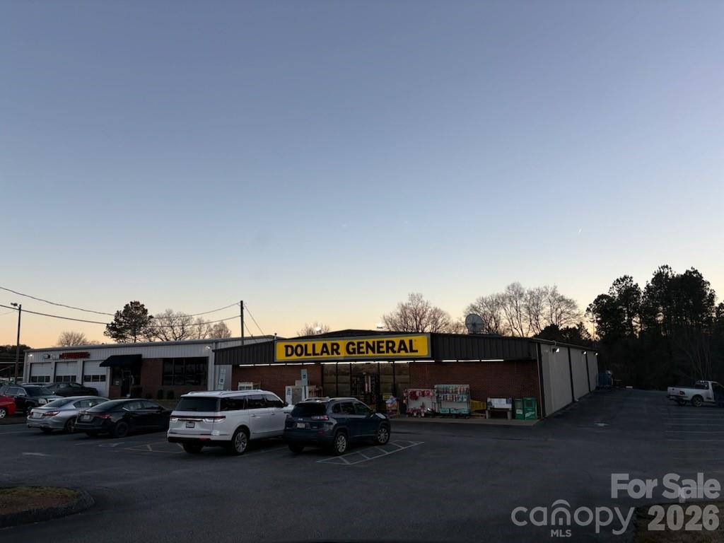 1848 E Dixon Boulevard Shelby NC 28152