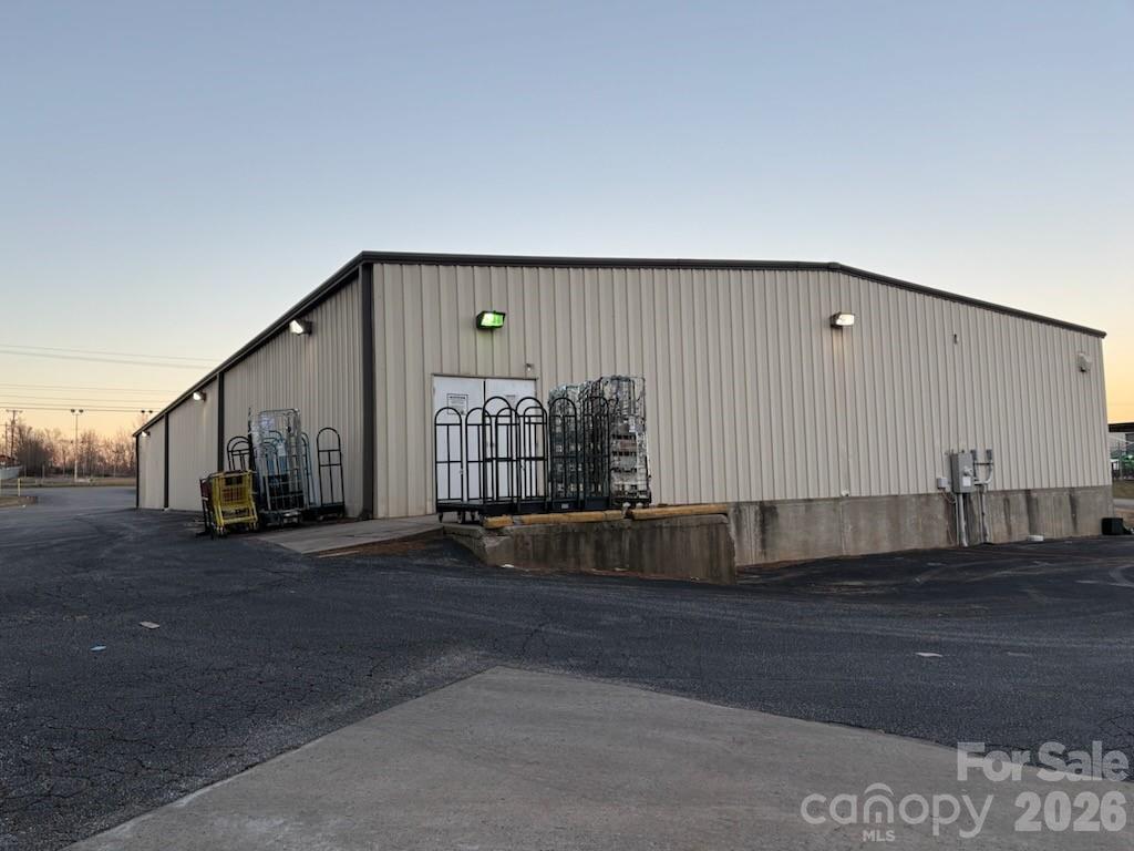 1848 E Dixon Boulevard Shelby NC 28152