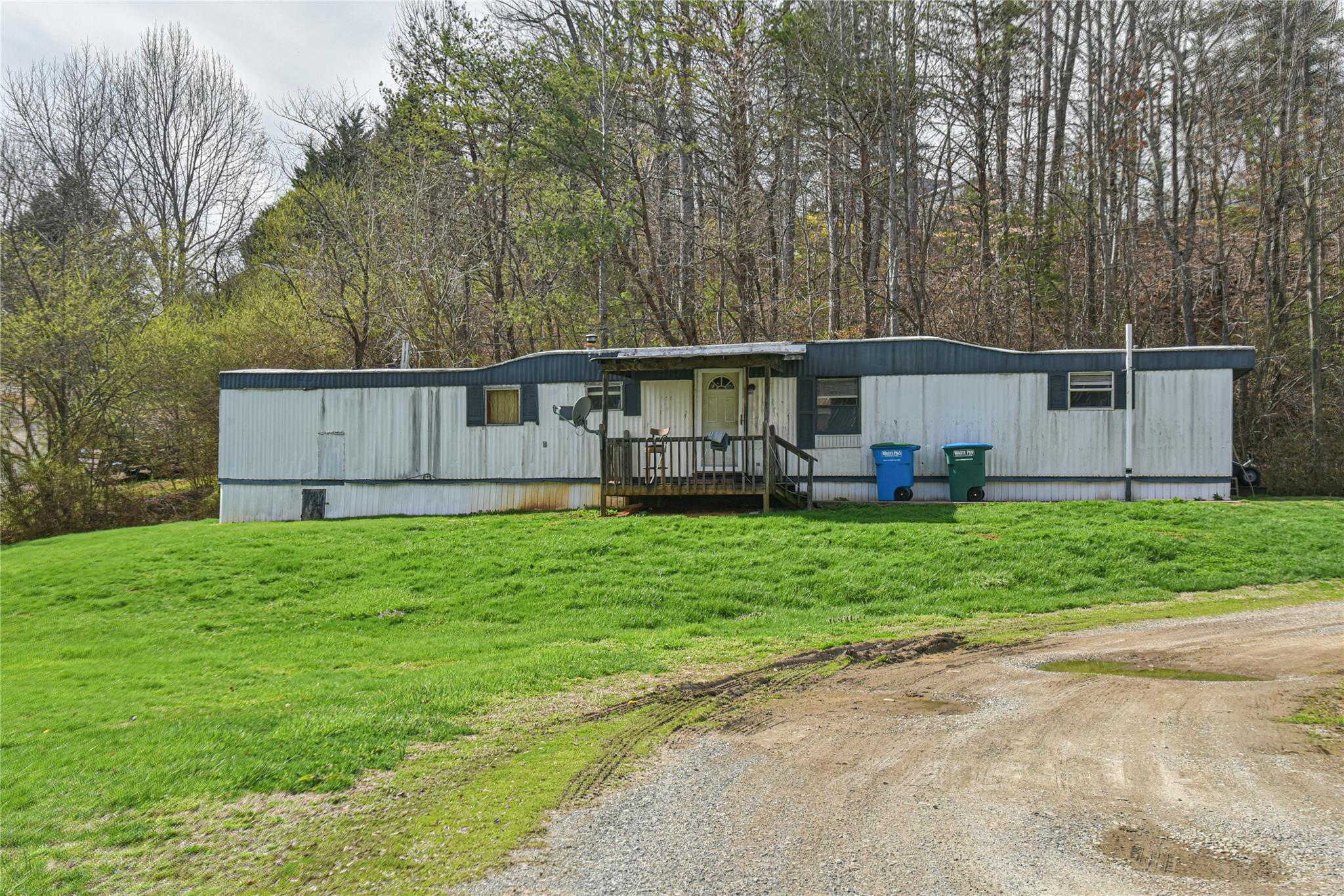 360 & 364 Old Mars Hill Highway Weaverville NC 28787