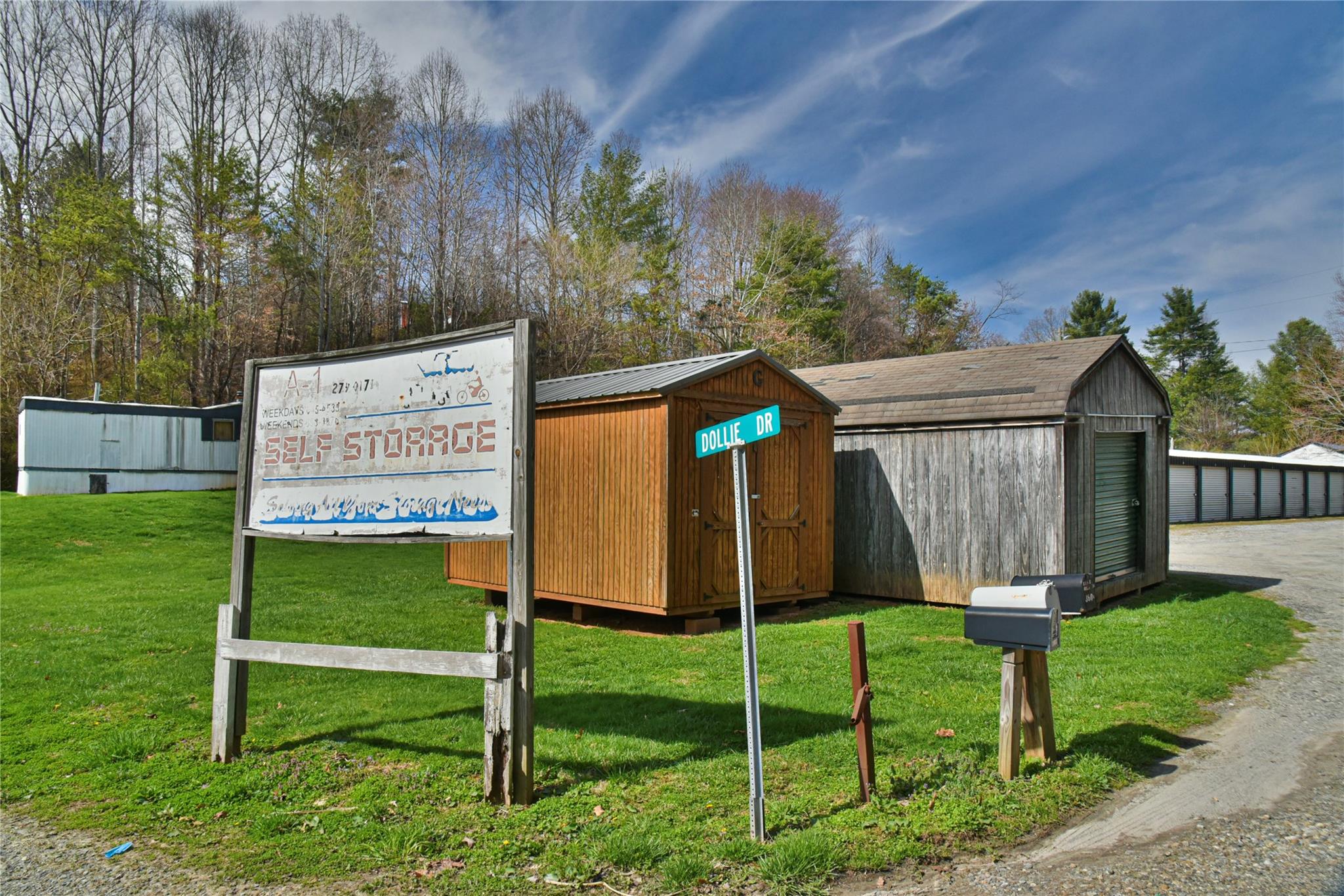 360 & 364 Old Mars Hill Highway Weaverville NC 28787