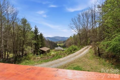405 Johnathan Walk Road Bryson City NC 28713