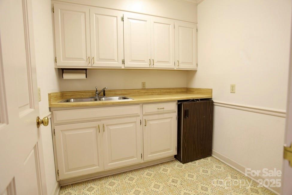 1910 Dale Earnhardt Boulevard Kannapolis NC 28083
